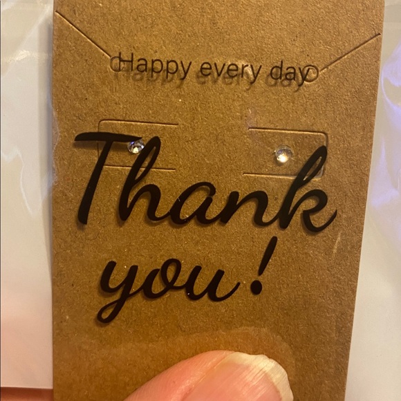 Different Design earrings - Picture 2 of 10